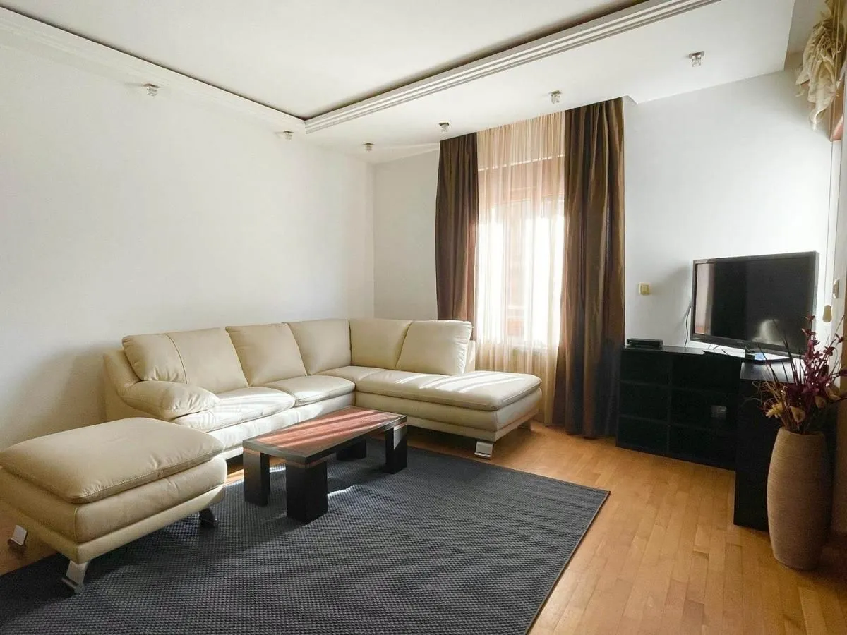 Rent, apartment, 130m², Vračar Hram, Vračar Sve Podlokacije