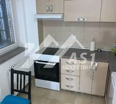 Izdavanje, dvosoban stan, 36m², Centar, Novi Sad - image 6
