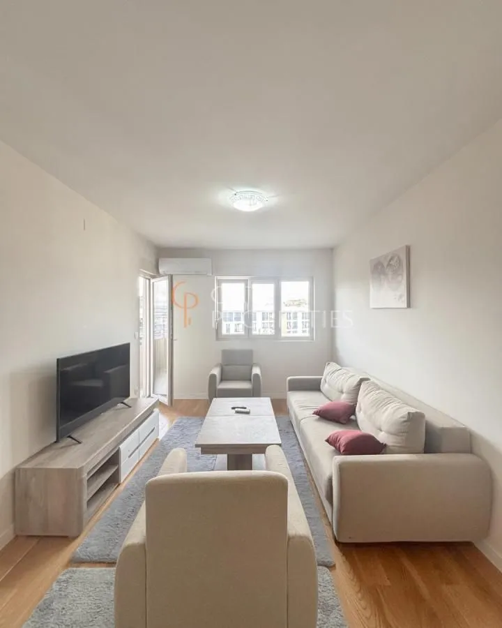 Izdavanje, stan, 50m², Central Point, Podgorica