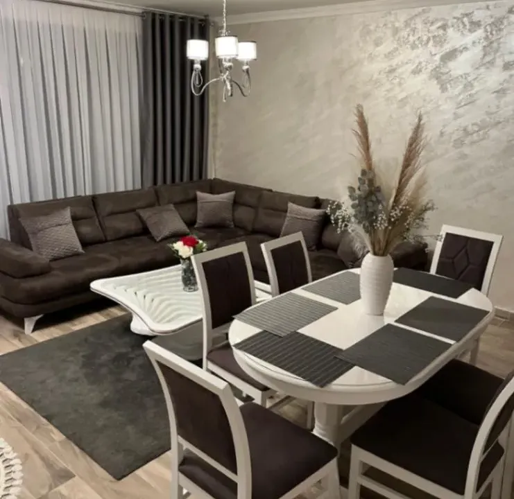 Rent, two bedroom apartment, 80m², Pržno, Budva