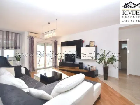 Prodaja, dvosoban stan, 85m², Igalo, Herceg Novi - image 1