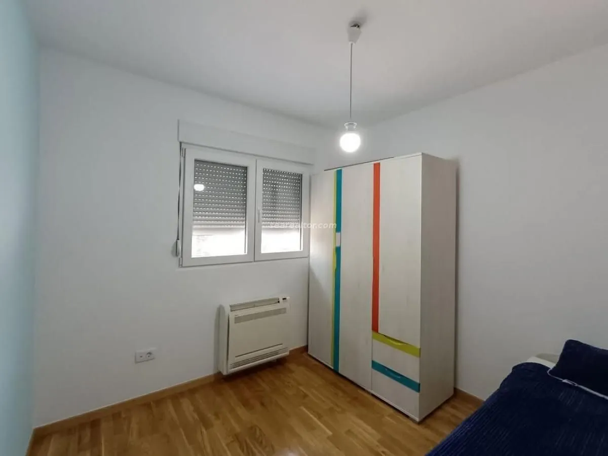 Rent, two bedroom apartment, 81m², Tivat, Crna Gora