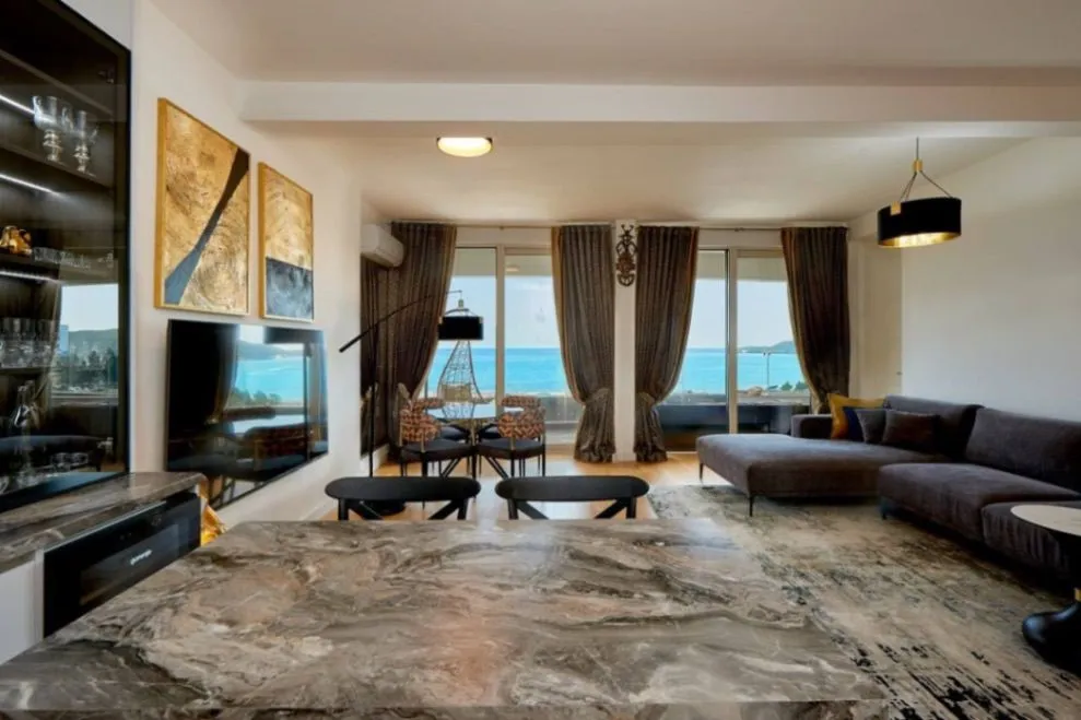 Prodaja, jednosoban stan, 73m², Bečići, Budva