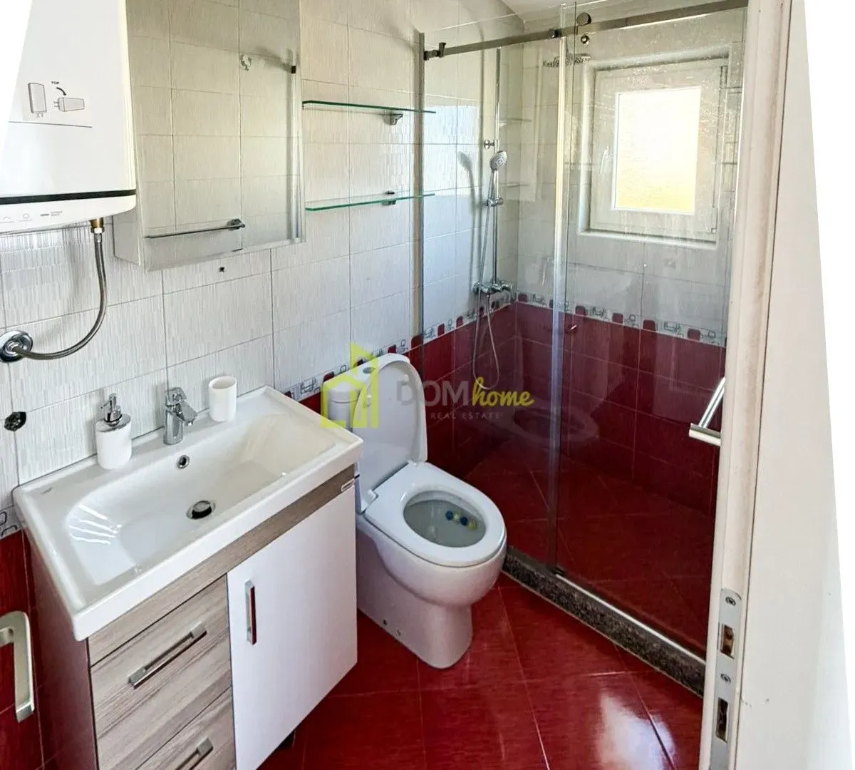 Rent, three bedroom apartment, 165m², Farmaci, Podgorica