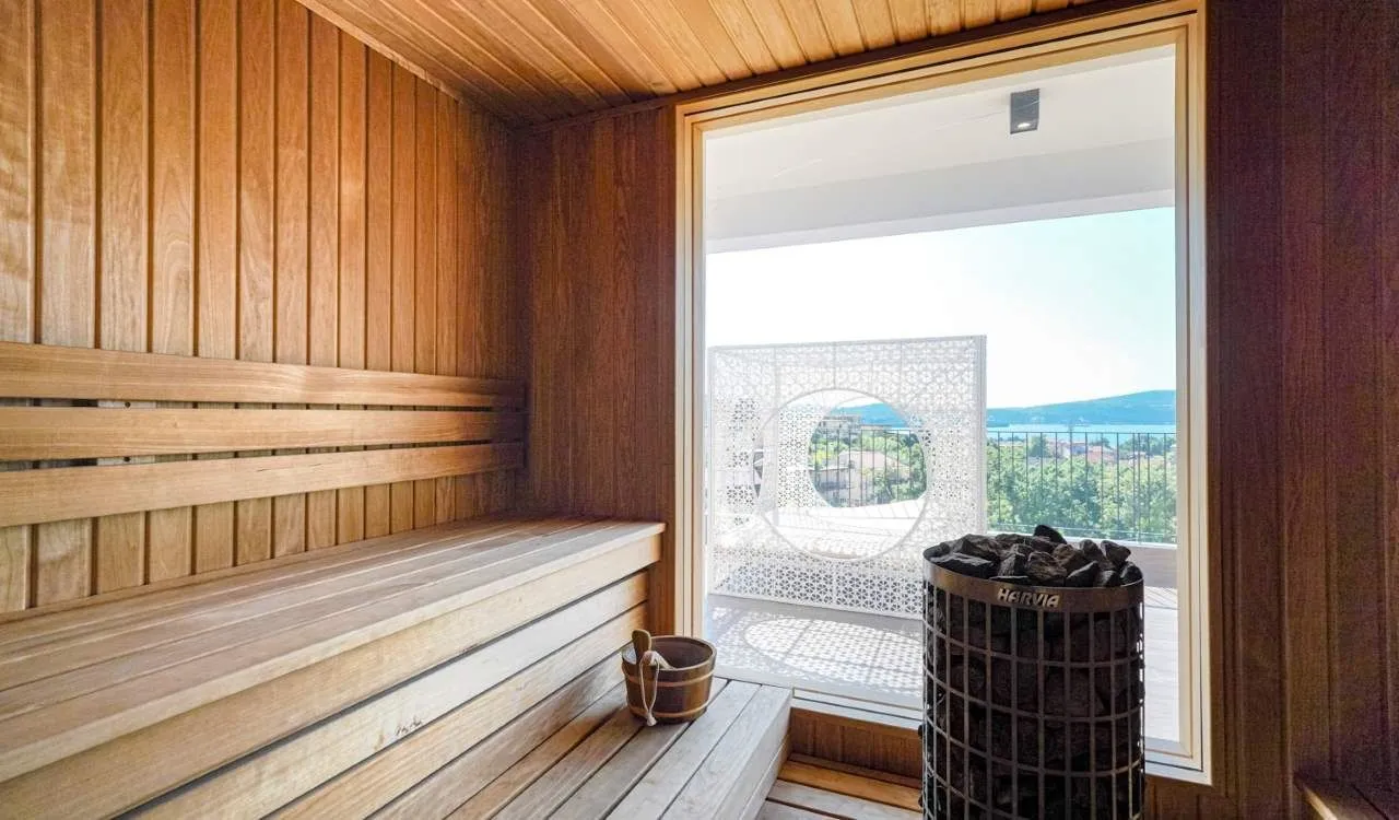 Prodaja, dvosoban stan, 66m², Tivat, Crna Gora
