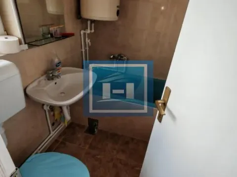 Izdavanje, dvosoban stan, 60m², Centar, Paraćin - image 4