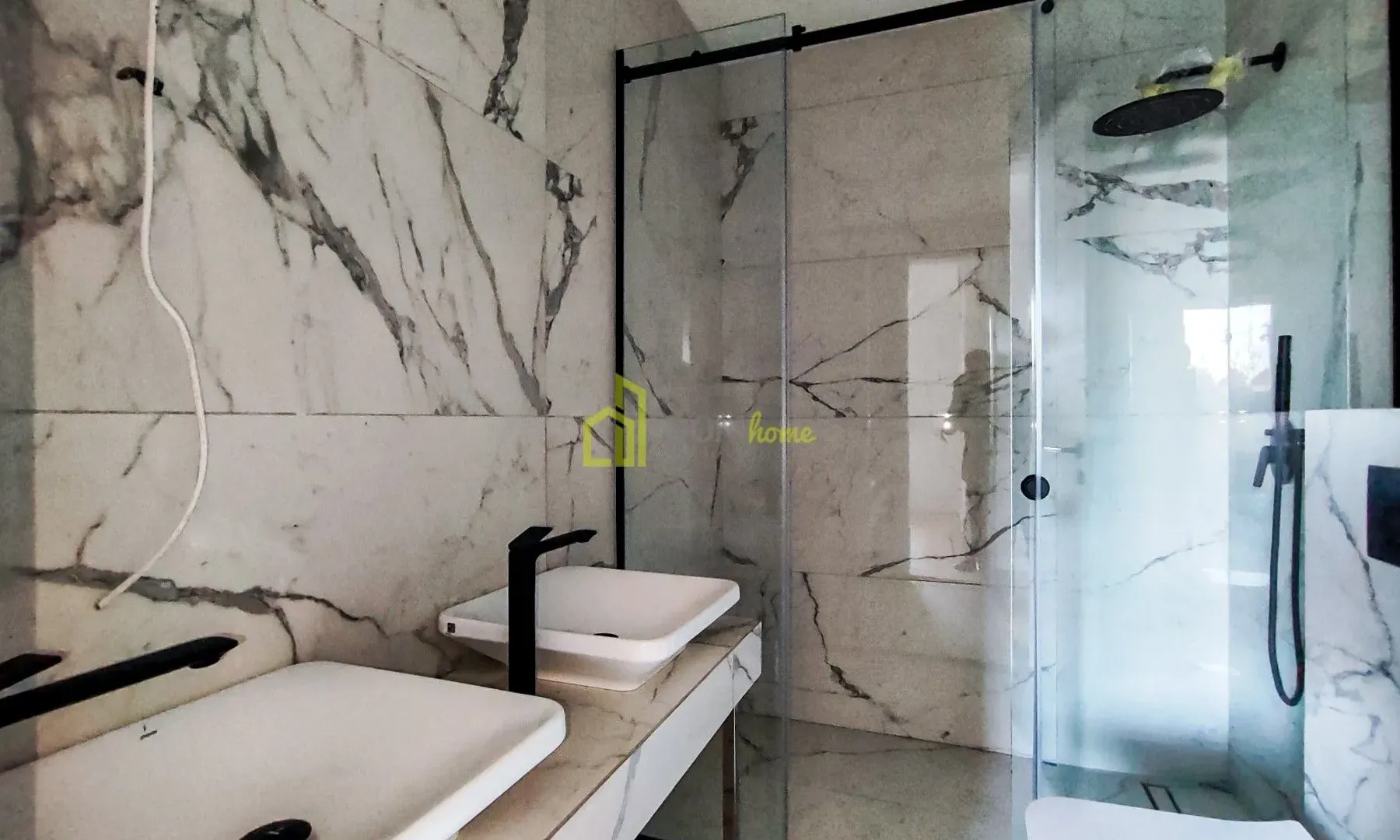 Rent, three bedroom apartment, 152m², Centar, Podgorica