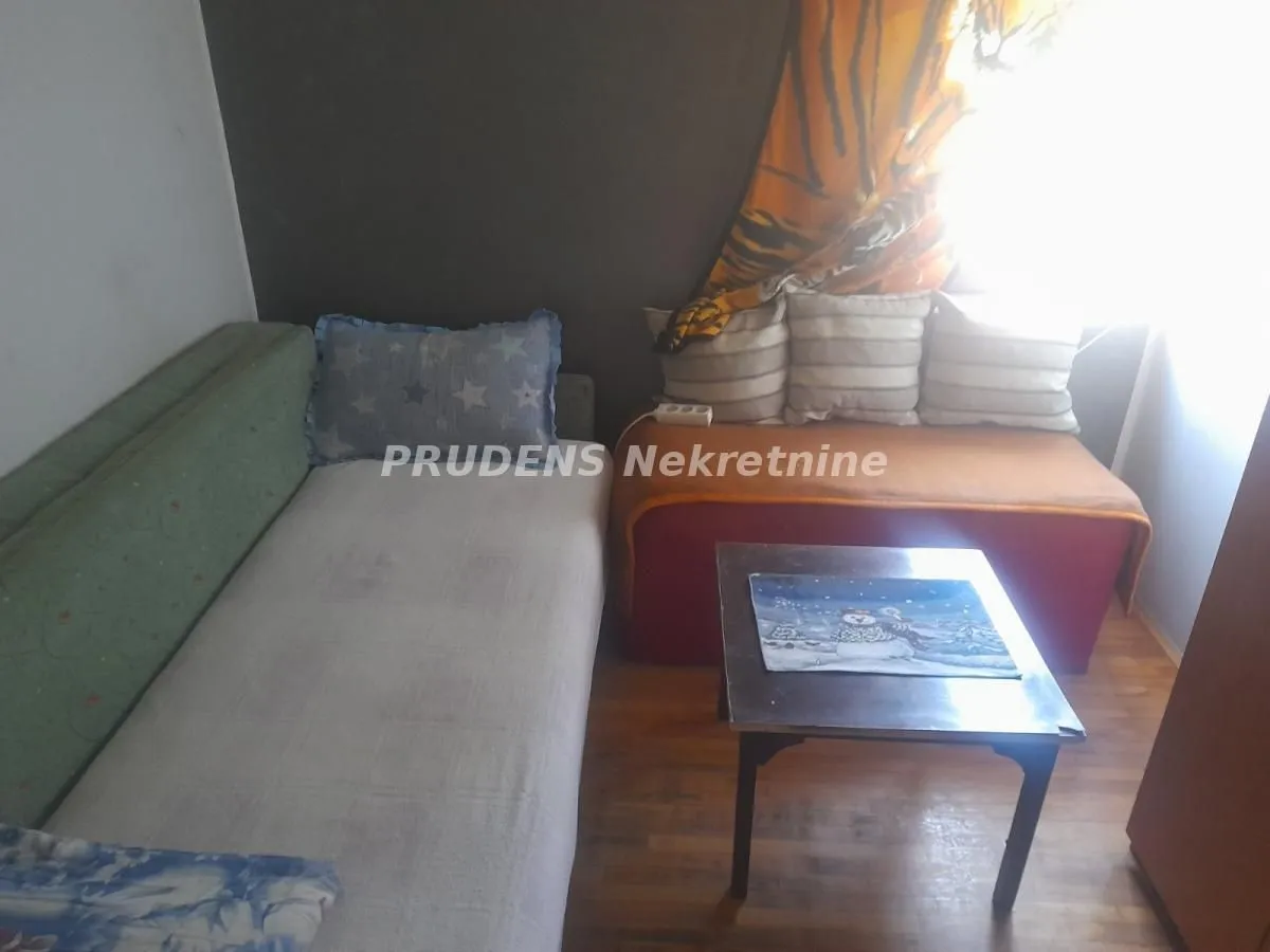 Prodaja, dvosoban stan, 63m², Surčin, Beograd