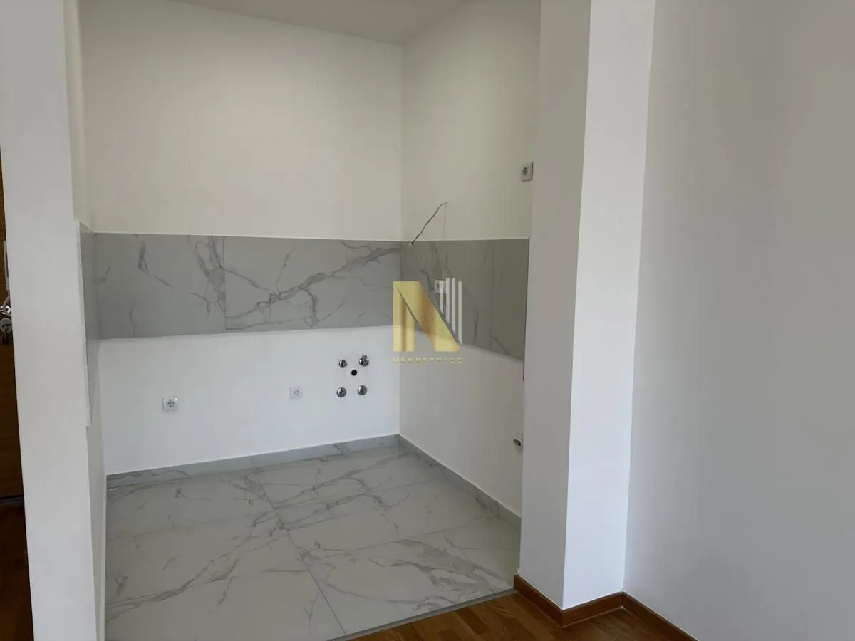 Prodaja, jednosoban stan, 42m², Telep, Novi Sad Sve Podlokacije