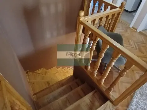 Prodaja, kuća, 379m², Trnava, Jagodina - image 64