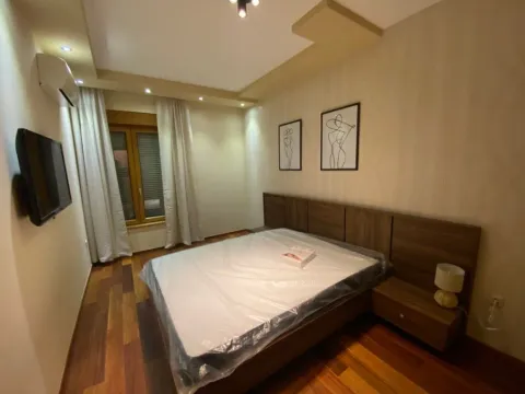 Izdavanje, dvosoban stan, 63m², Centar, Podgorica - image 7