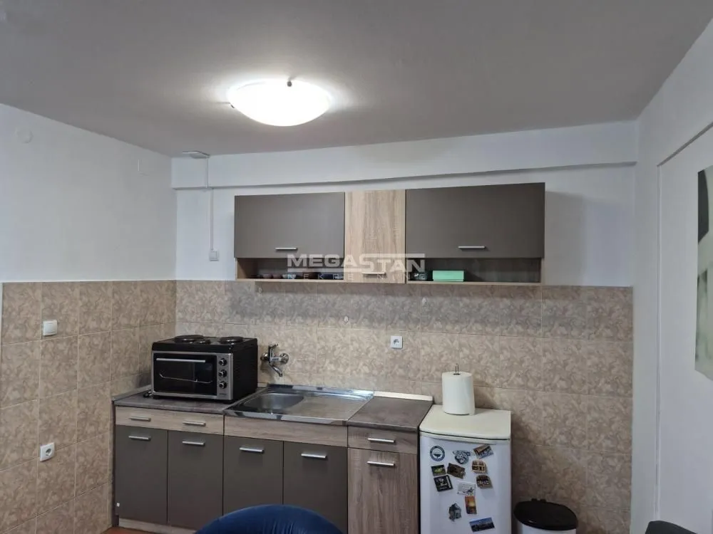 Rent, two bedroom apartment, 38m², Vračar Centar, Vračar Sve Podlokacije