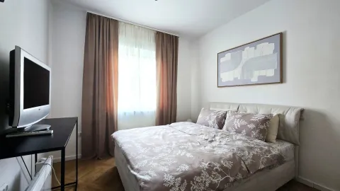 Rent, one bedroom apartment, 38m², Preko Morače, Podgorica - image 8