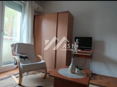 Izdavanje, stan, 24m², Grbavica, Novi Sad Sve Podlokacije - image 2