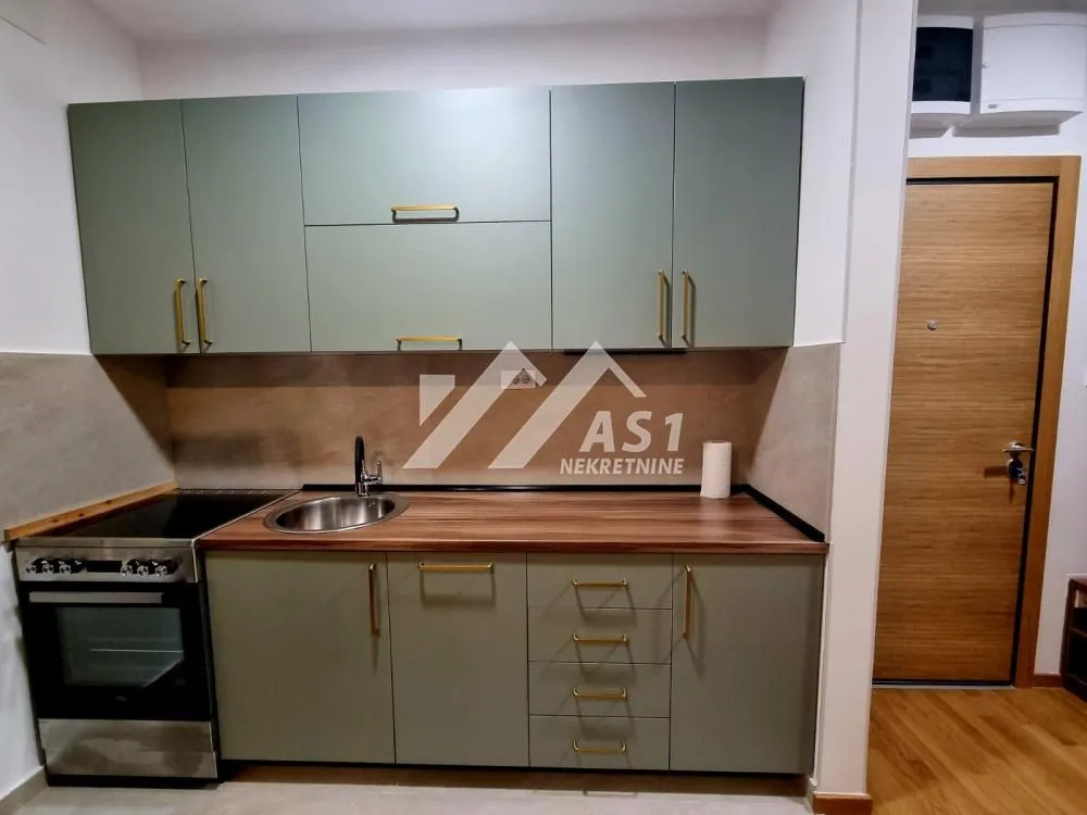 Izdavanje, dvosoban stan, 43m², Telep, Novi Sad Sve Podlokacije