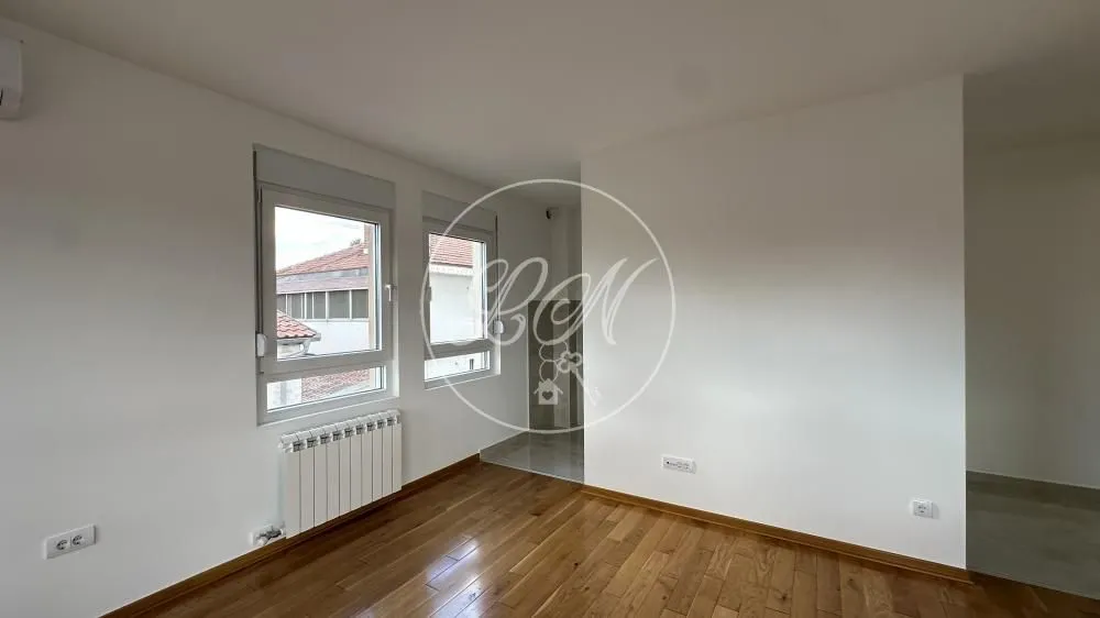 Prodaja, dvosoban stan, 63m², Batajnica, Beograd