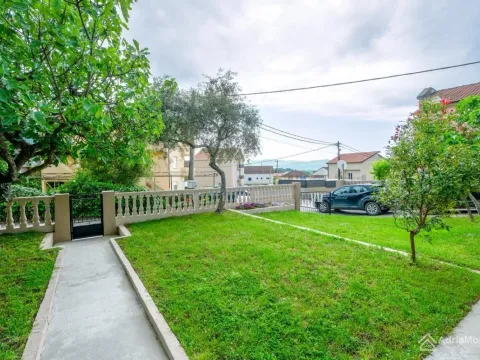 Prodaja, kuća, 118m², Tivat, Crna Gora - image 5