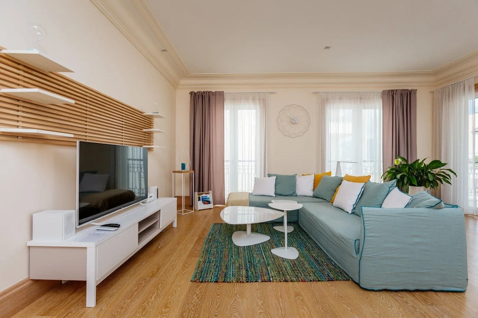 Rent, two bedroom apartment, 134m², Porto Montenegro, Tivat