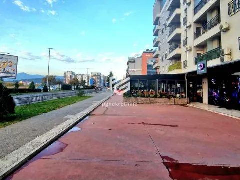 Rent, apartment, 120m², Stari Aerodrom, Podgorica - image 3