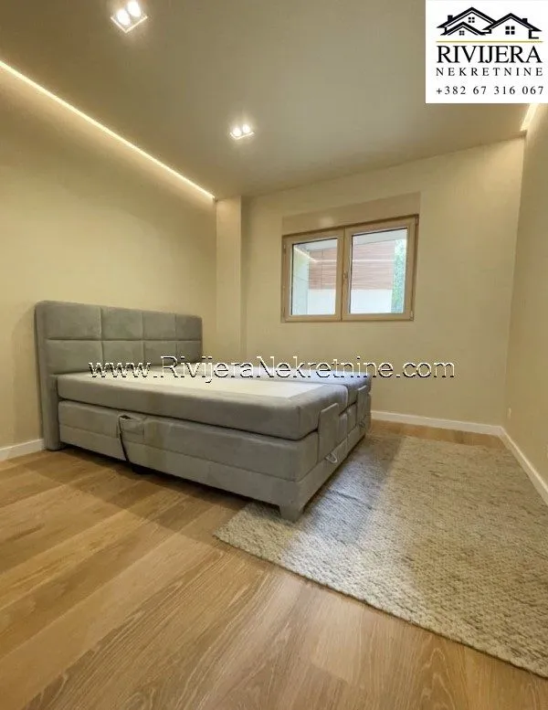 Prodaja, jednosoban stan, 52m², Škaljari, Kotor