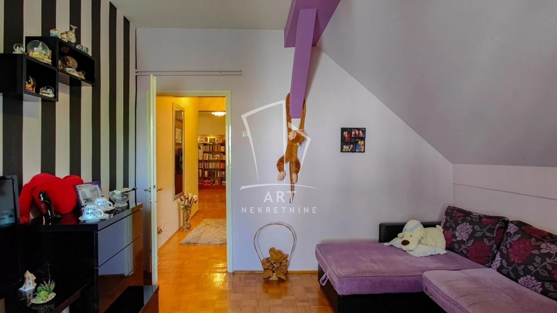 Sale, three bedroom apartment, 84m², Centar Sve Podlokacije, Beograd