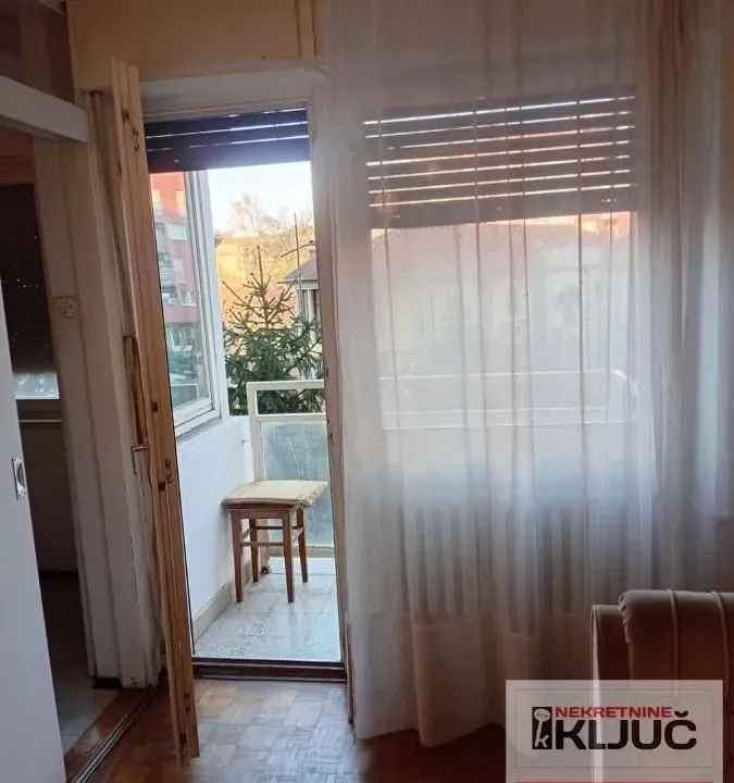 Sale, one bedroom apartment, 49m², Bulevar Oslobodjenja, Novi Sad Sve Podlokacije