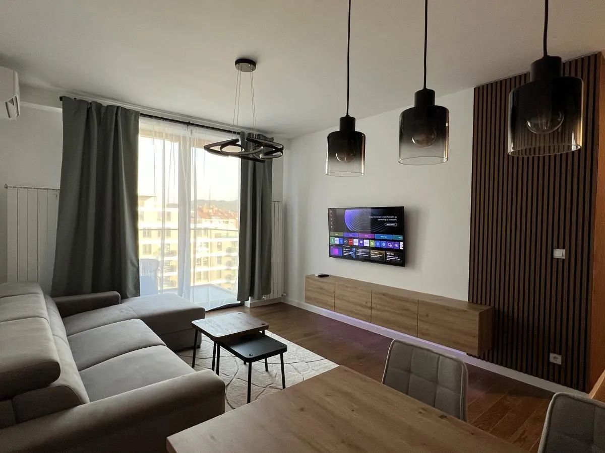 Rent, one bedroom apartment, 55m², Bulevar, Niš