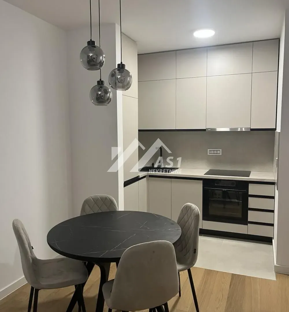 Izdavanje, dvosoban stan, 43m², Telep, Novi Sad Sve Podlokacije