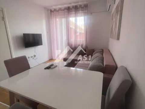 Rent, one bedroom apartment, 34m², Bulevar Oslobodjenja, Novi Sad Sve Podlokacije - image 3
