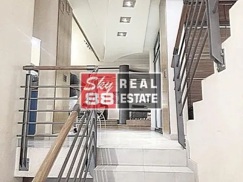 Prodaja, kuća, 400m², Voždovac Sve Podlokacije, Beograd - image 6