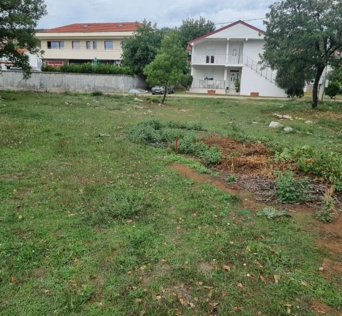 Prodaja, plac, 972m², Vranići, Podgorica