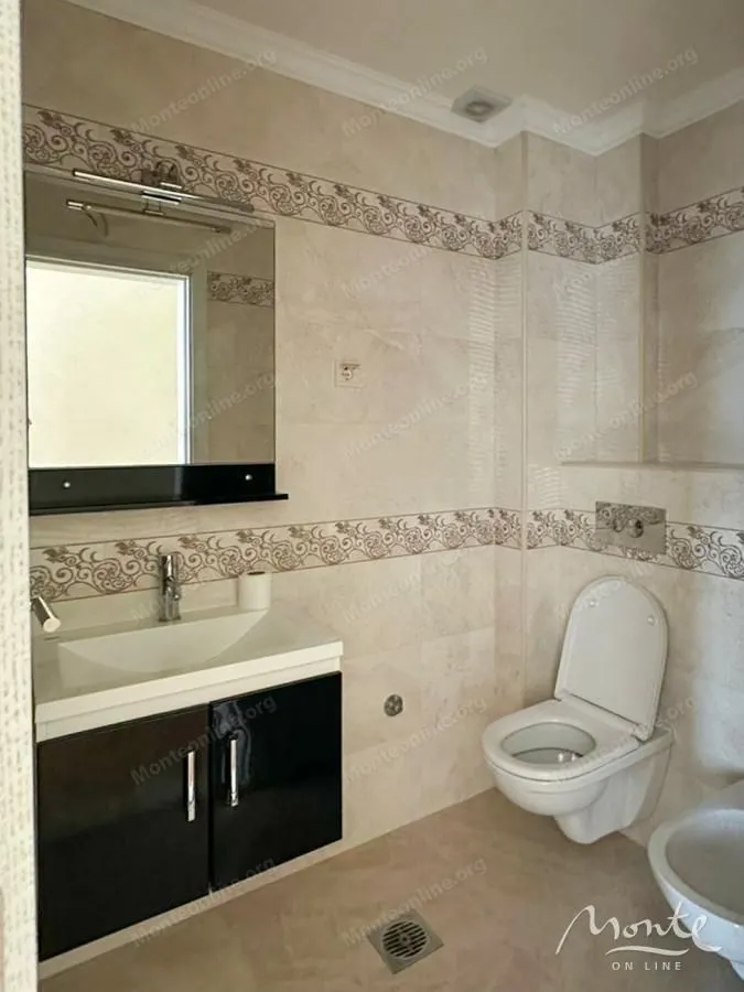 Sale, three bedroom apartment, 115m², Bečići, Budva