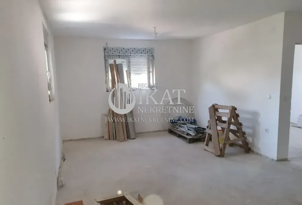 Sale, three bedroom apartment, 66m², Banjica, Voždovac Sve Podlokacije