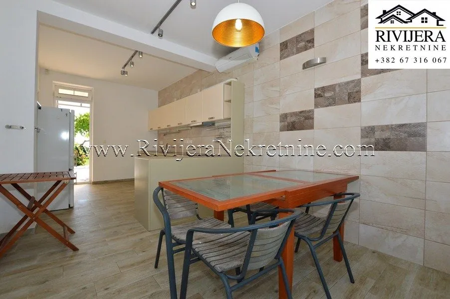 Prodaja, kuća, 204m², Savina, Herceg Novi