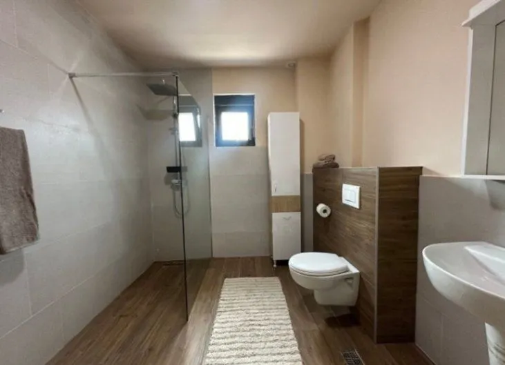 Rent, two bedroom apartment, 76m², Dalmatinska ulica, Podgorica