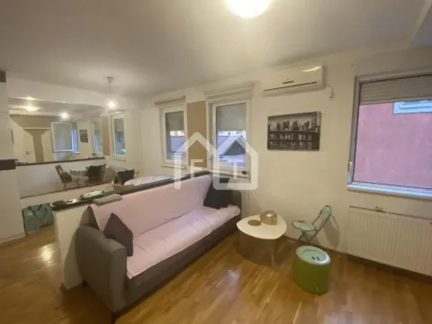 Rent, two bedroom apartment, 45m², Zemun Gornji Grad, Zemun Sve Podlokacije - image 8
