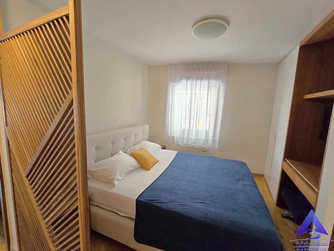 Rent, three bedroom apartment, 124m², Stari Grad, Budva