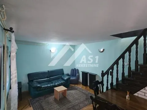 Izdavanje, trosoban stan, 80m², Podbara, Novi Sad Sve Podlokacije