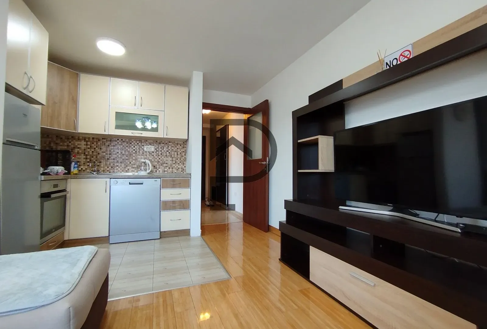 Izdavanje, stan, 82m², Pobrežje, Podgorica