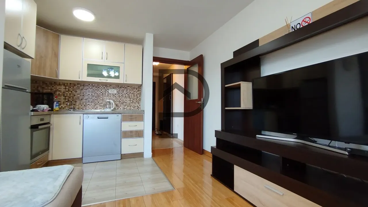 Izdavanje, stan, 82m², Pobrežje, Podgorica