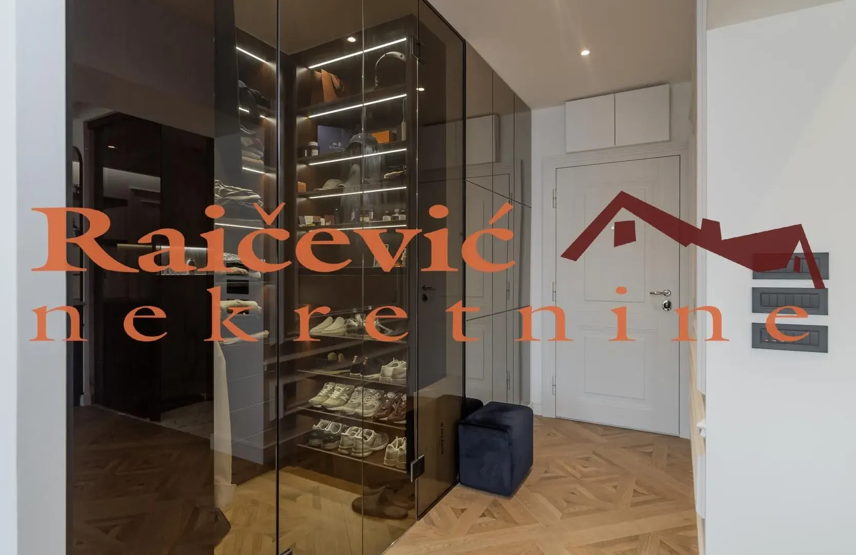Sale, one bedroom apartment, 38m², Stari Grad, Beograd