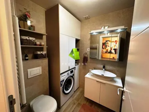 Izdavanje, dvosoban stan, 78m², Medijana, Niš - image 16