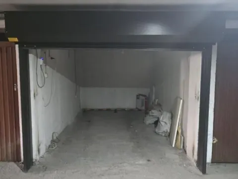 Izdavanje, parking/garaža, 14m², Grbavica, Novi Sad Sve Podlokacije - image 2