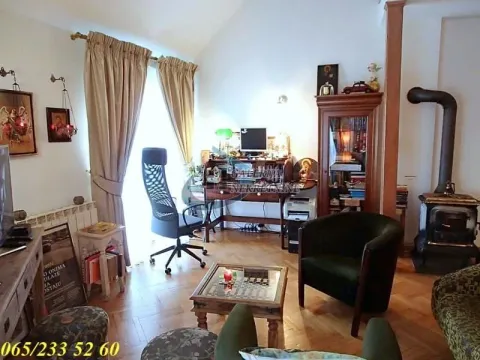 Sale, four bedroom apartment, 110m², Stari Grad, Beograd - image 4