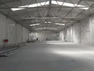 Izdavanje, poslovni prostor, 1500m², Surčin, Beograd - image 2