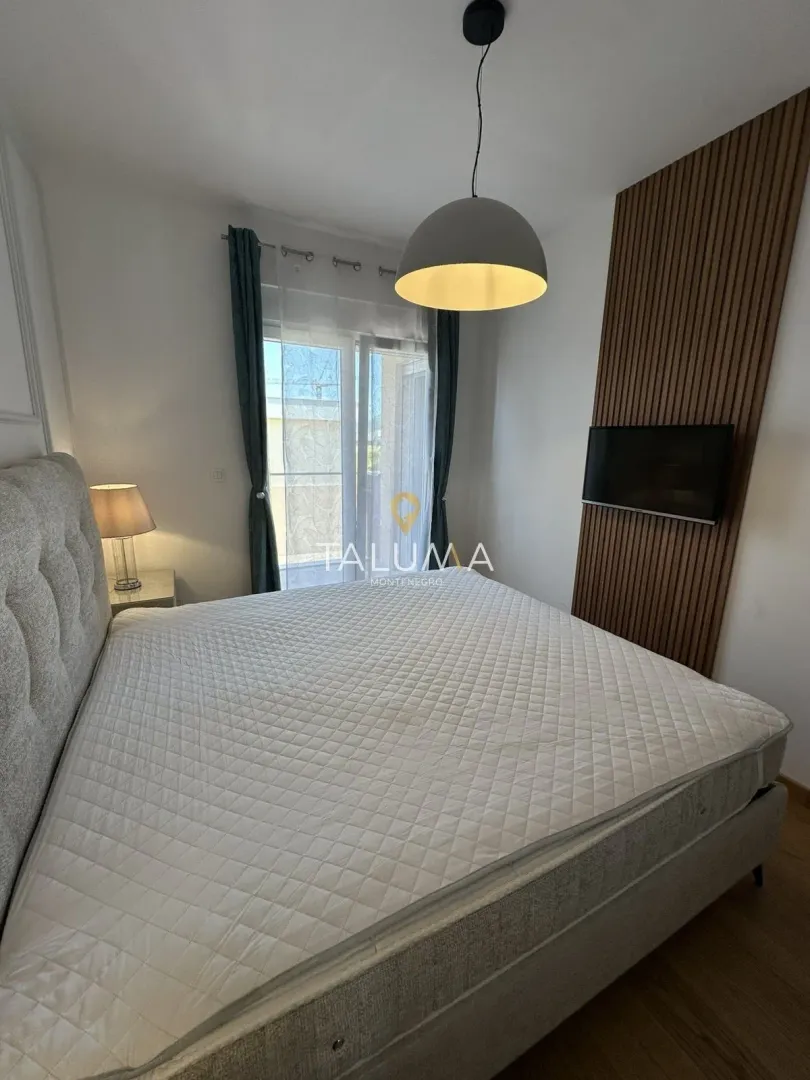 Rent, two bedroom apartment, 75m², City Kvart, Podgorica