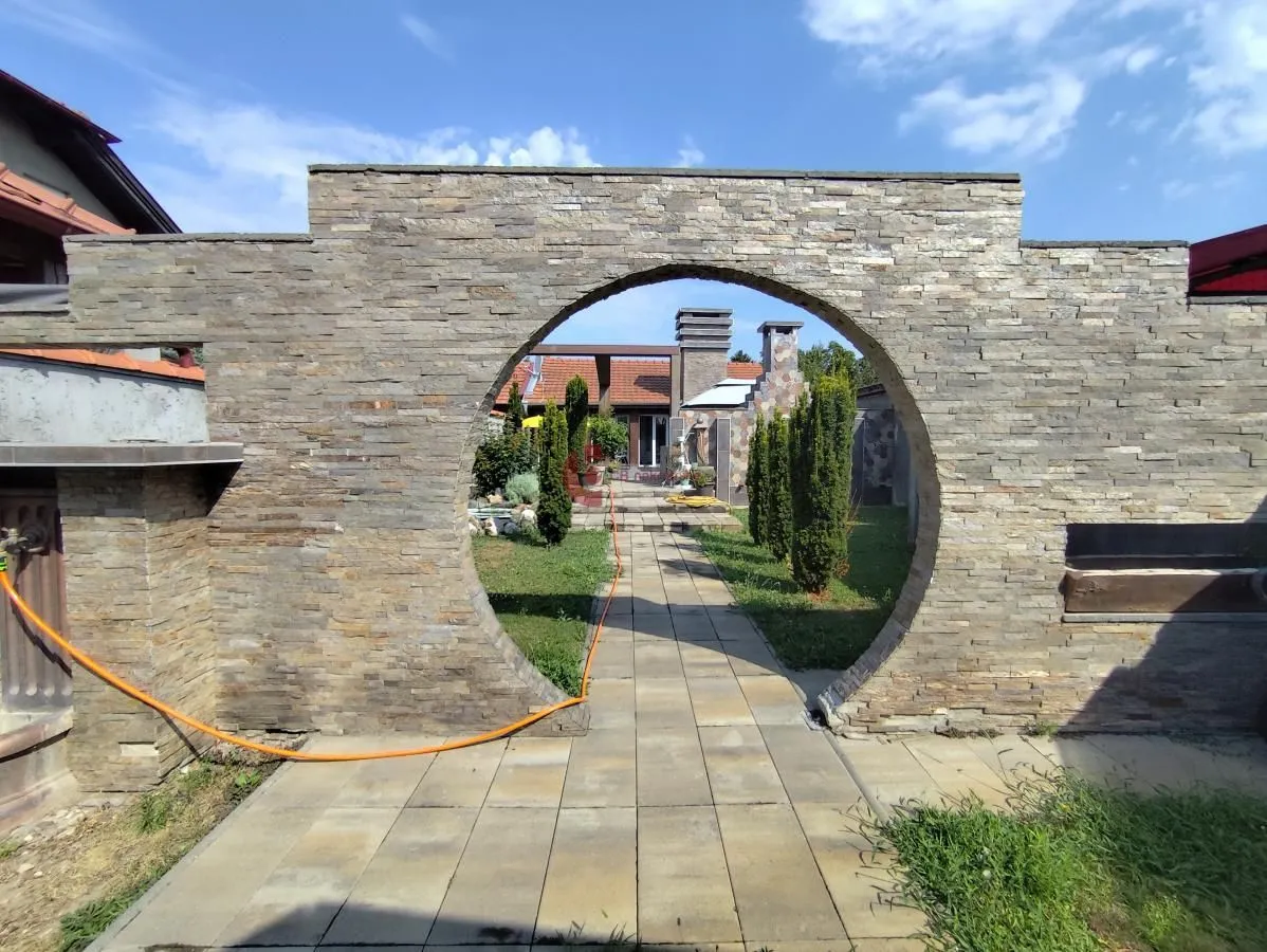 Prodaja, kuća, 51m², Mali Radanovac, Subotica