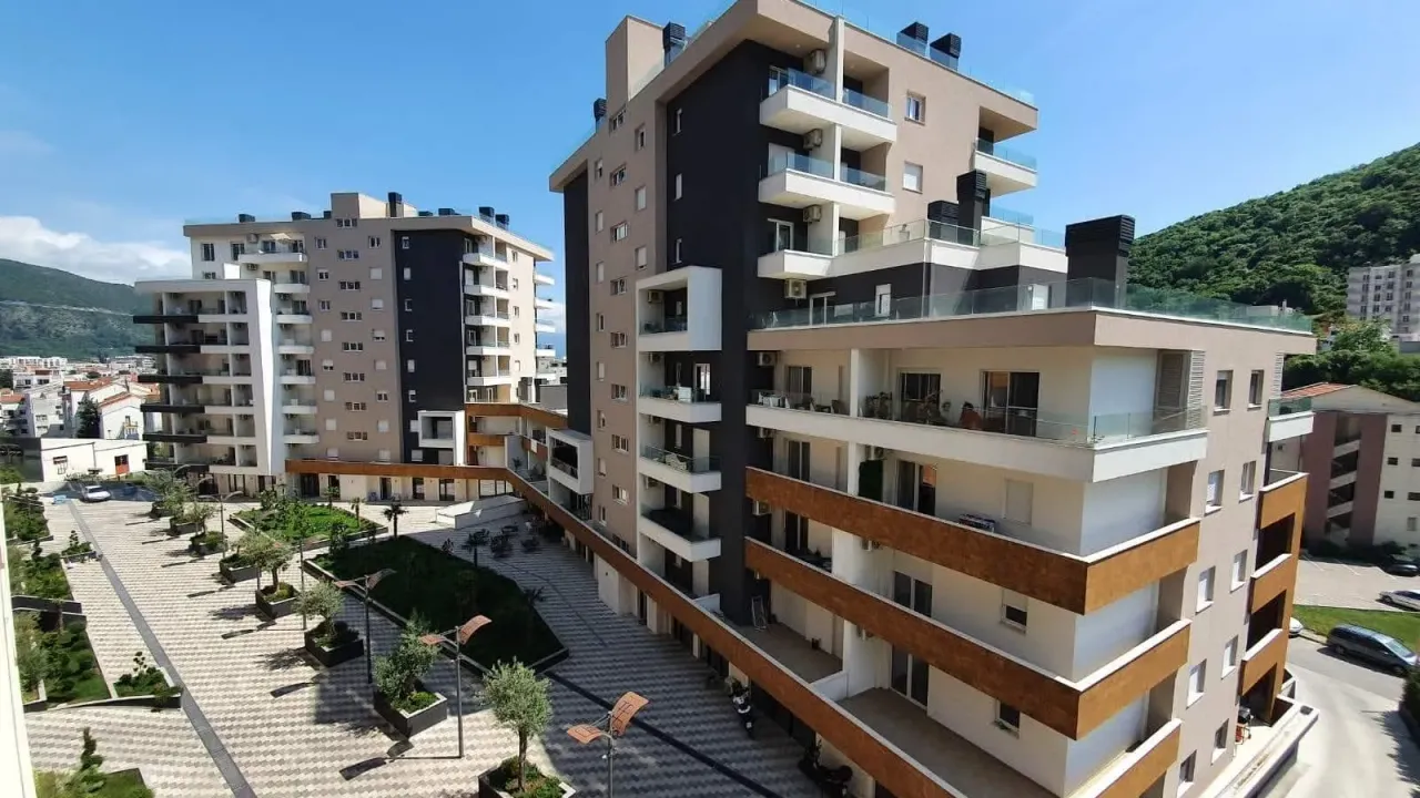 Prodaja, dvosoban stan, 67m², Budva, Crna Gora