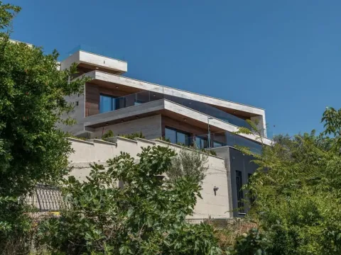 Prodaja, kuća, 311m², Tivat, Crna Gora - image 2