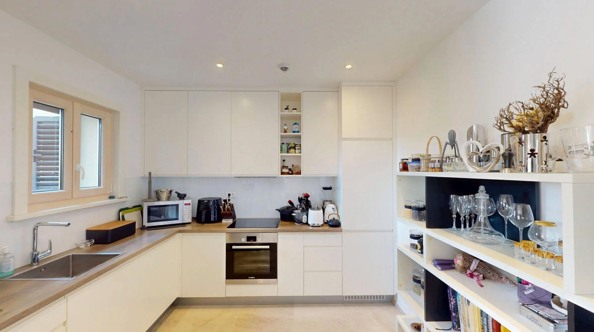 Prodaja, dvosoban stan, 111m², Luštica Bay, Tivat